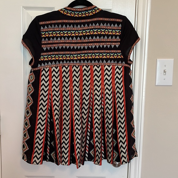 Anthropologie Ranna Gill Chevron Embroidered Blouse - Picture 6 of 8